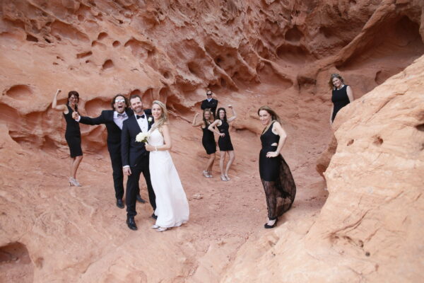 VALLEY OF FIRE SIMPLICITY WEDDING
