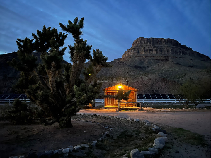 Grand Canyon Helicopter and Western Ranch Adventure Landing Tour #2
