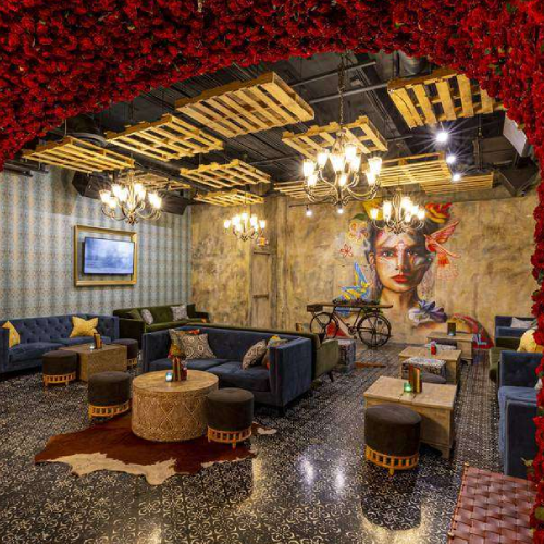 Walking Tour Paradise