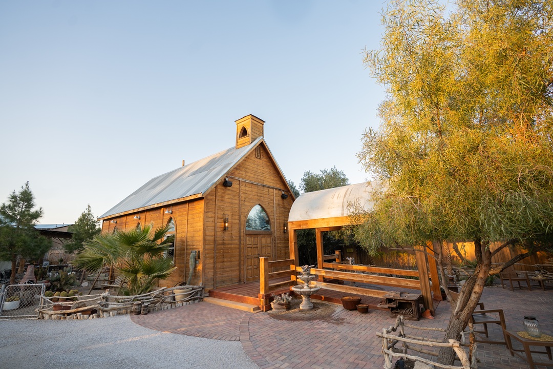 THE LAS VEGAS FARM